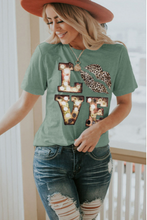 Load image into Gallery viewer, RUSTIC LOVE GREEN GRAPHIC TEE