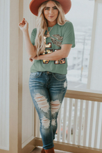 Load image into Gallery viewer, RUSTIC LOVE GREEN GRAPHIC TEE